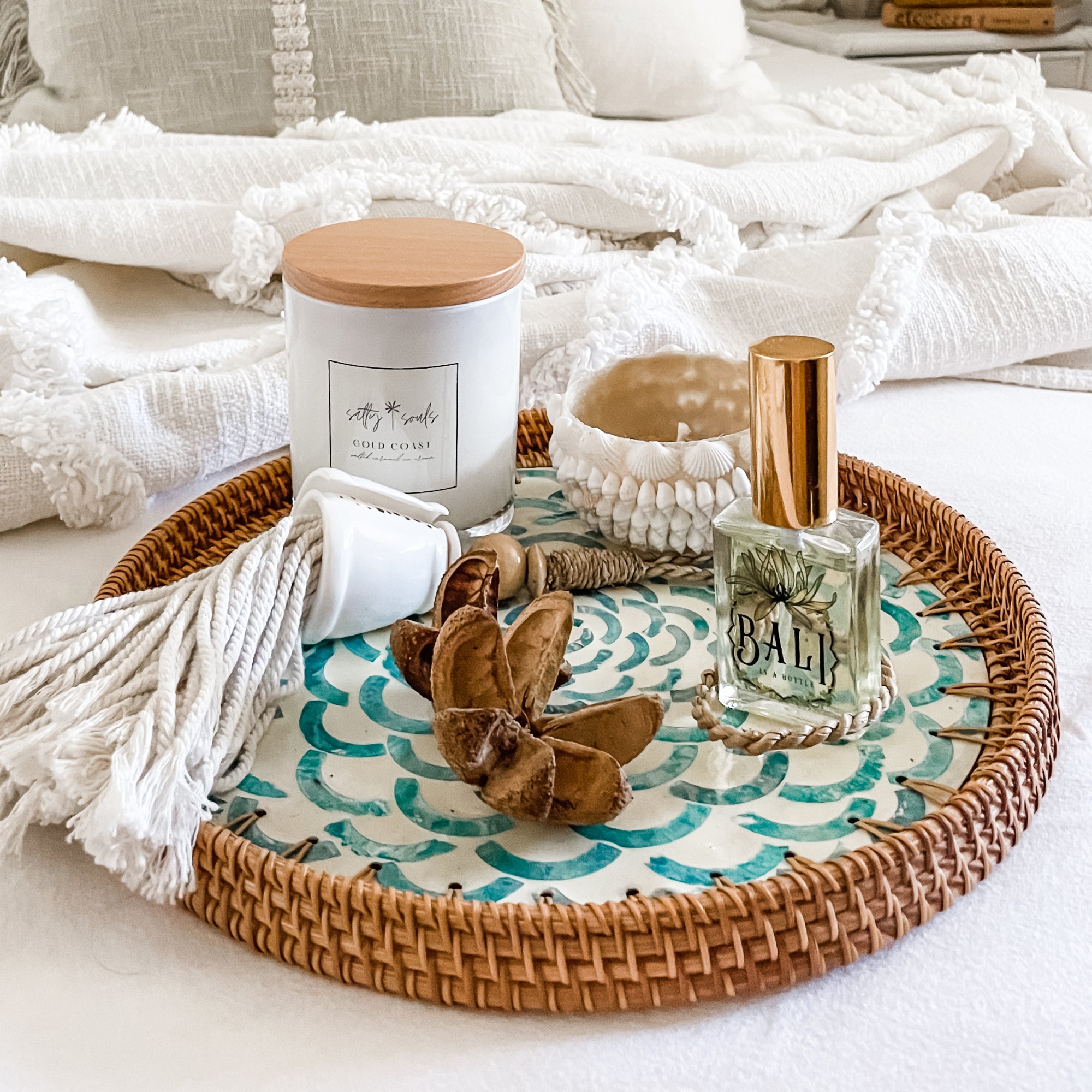 Bloom Medium Rattan Tray