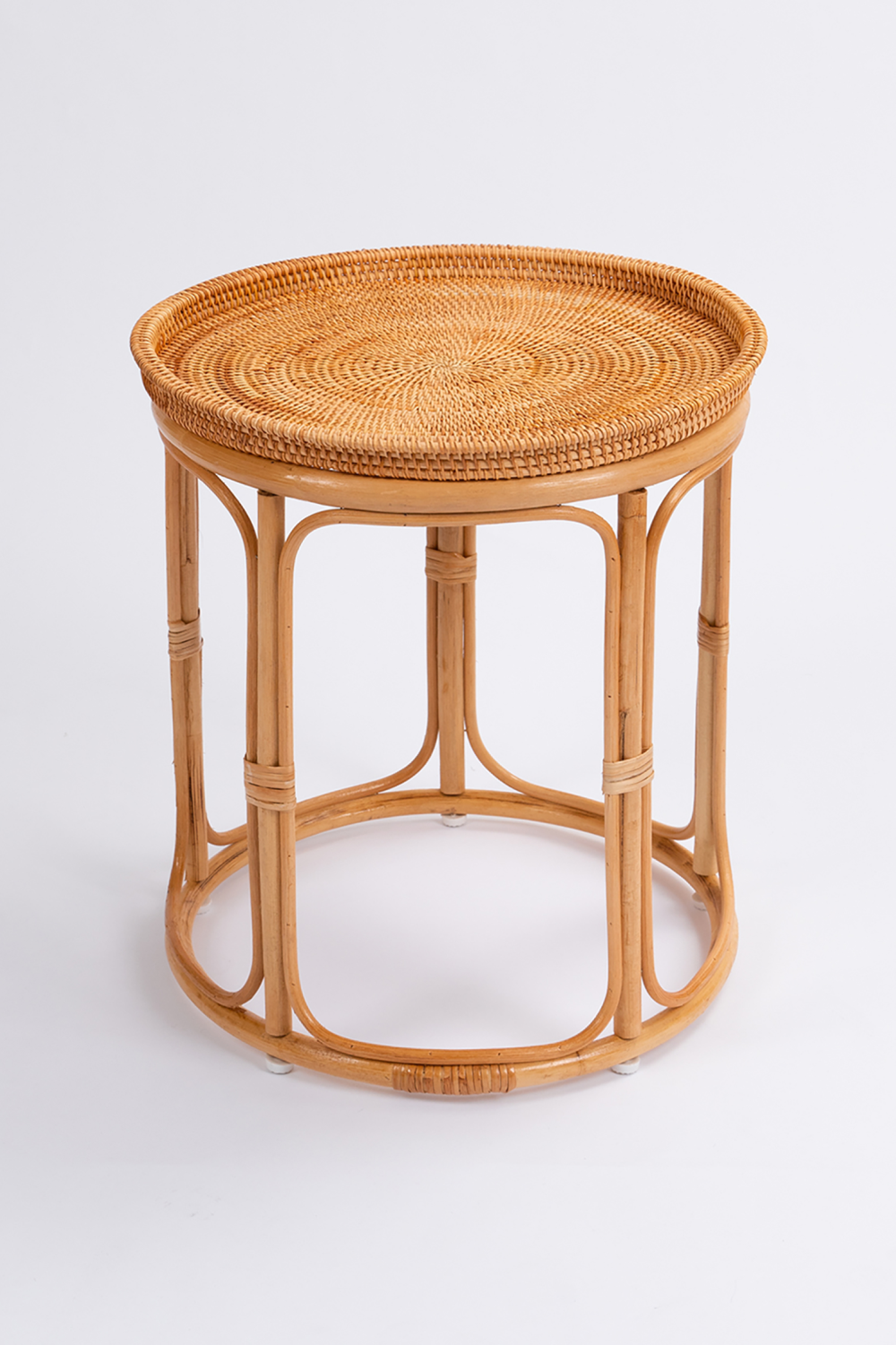 Calm Rattan Table