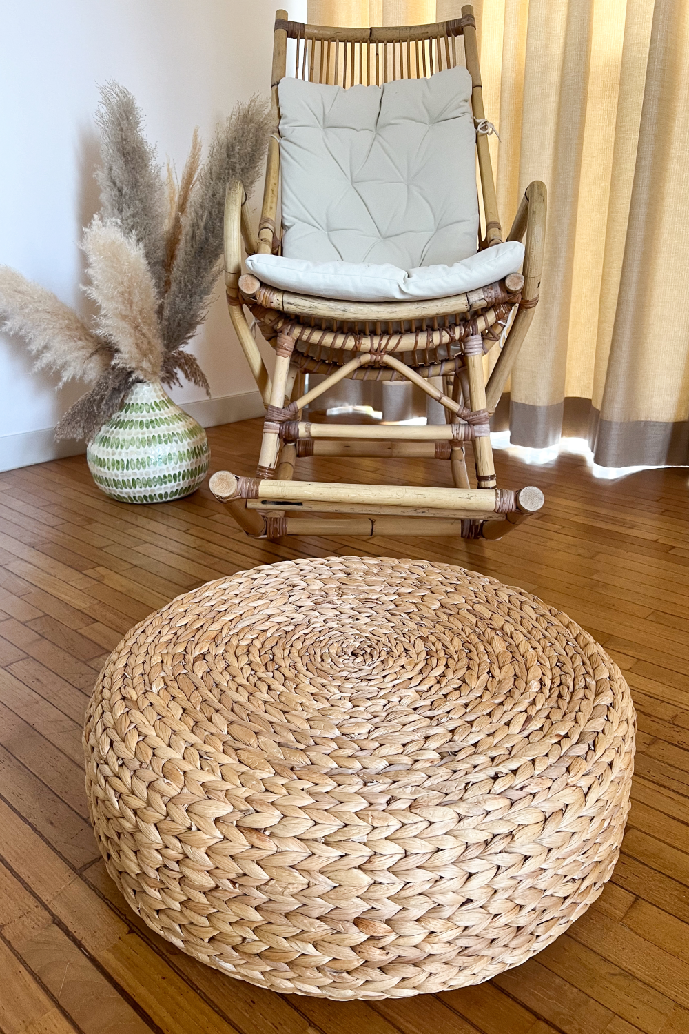 Unwind Water Hyacinth Pouf