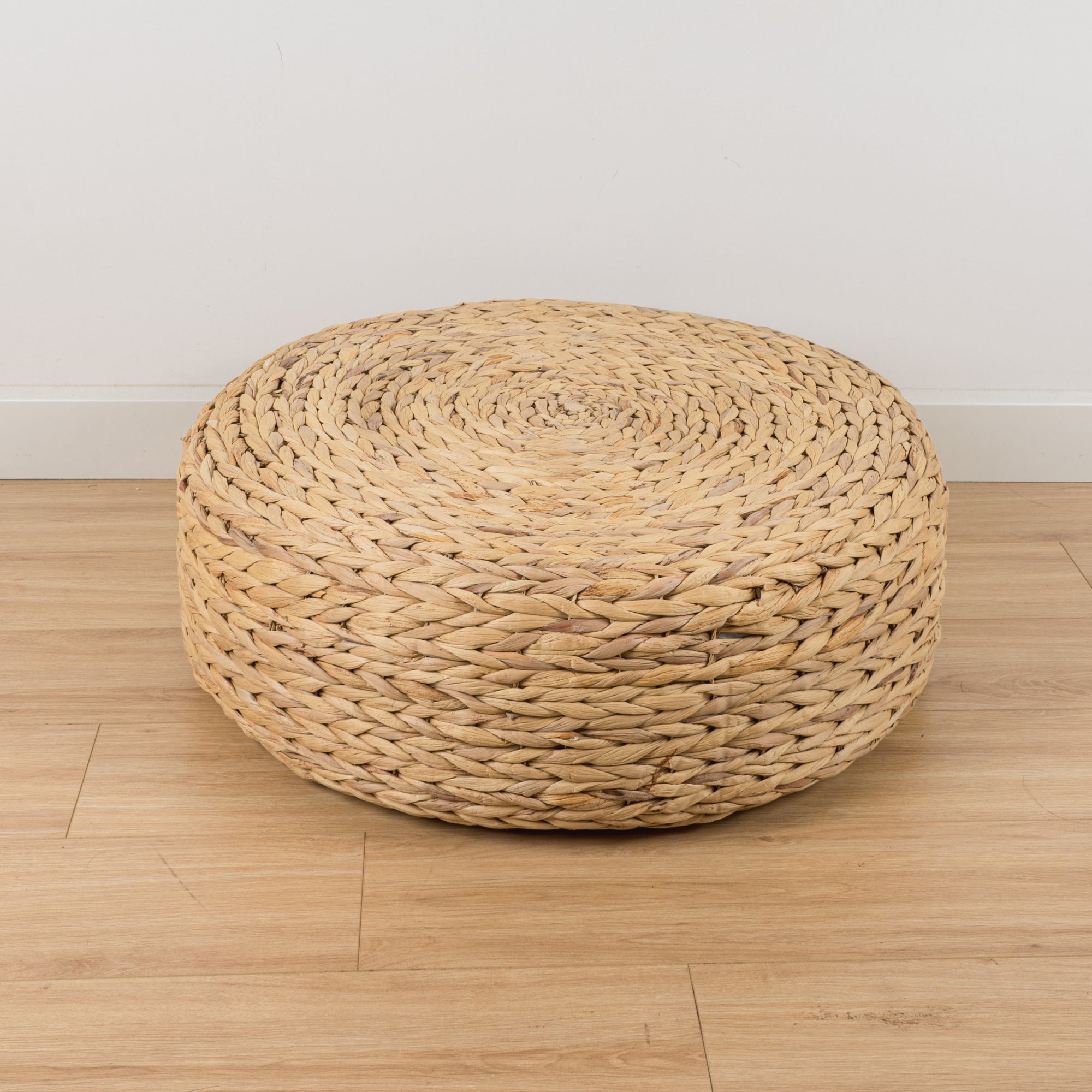 Unwind Water Hyacinth Pouf